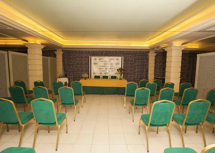 Hotel Plaza Cavana