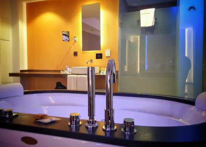 Mb Boutique Hotel - Adults Recommended
